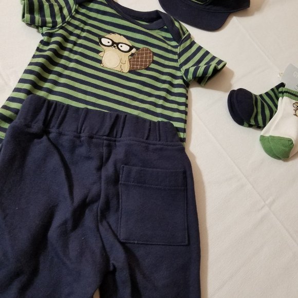 Gymboree Smart Little Guy 0-3 Month Pants & Shirt, 3-6 Month socks & Hat NWT Out - Picture 5 of 5